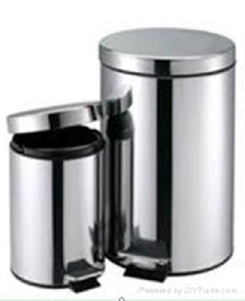 Round Stainless Steel Pedal Bin, for Outdoor Trash