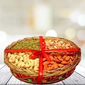 Dry Fruit Basket, Feature : Attractive Packaging, Handle To Carry