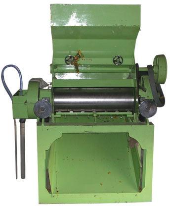 Maize Flakes Grinding Machine, Power : 3 kW