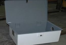 Laminated Plain GRP Battery Enclosure, Shape : Rectangular, Square