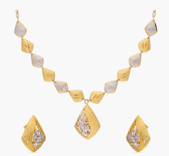 Gold Necklace Set, Purity : 18crt