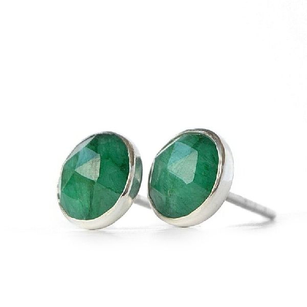 Natural Emerald Stud Earrings, Color : Green