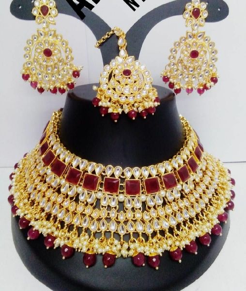 Fancy kundan set