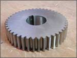Round Polished Cast Steel Spur Gear, for Automobiles, Feature : Rust Proof