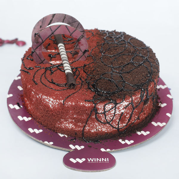 Fusion Red Velvet & Chocolate Cake, Packaging Type : Curated Box
