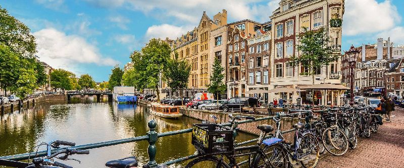 Amsterdam Holiday Tour Package