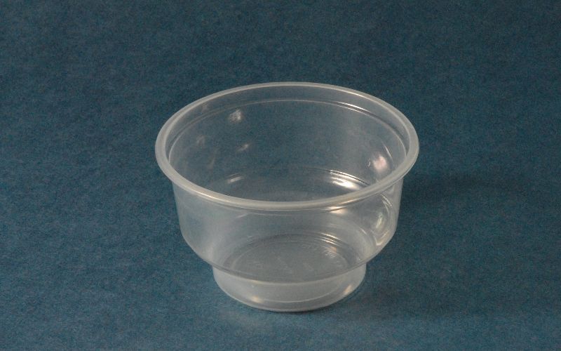 Round Plastic 490 ml Disposable Cup, for Drinking Coffee, Feature : Recyclable