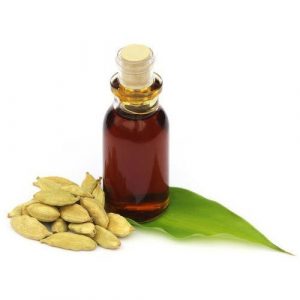 Cardamom Oil, for Medicnes, Packaging Type : Glass Bottels