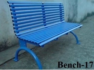 Polished Mild Steel Garden Bench, for Public Sitting, Feature : Less Maintenance, Rustproof, Strong Flexible