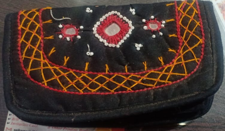 Handicraft lady purse