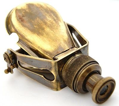 Hand Made .800kg Brass Antique Monocular, Size : 200mmx250mm