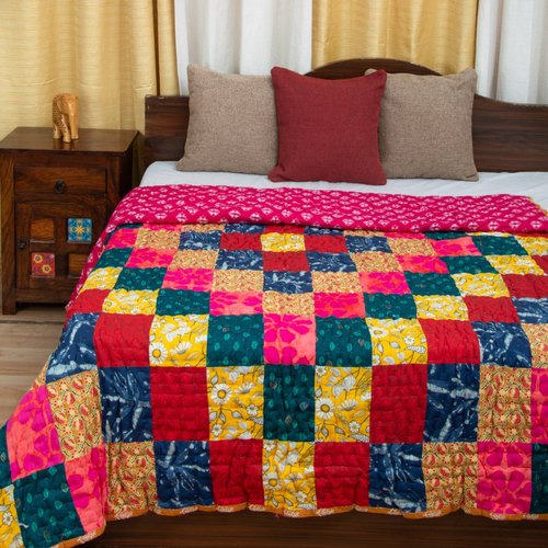 Bed Quilt, for Home Use, Technics : Handloom, Machinemade