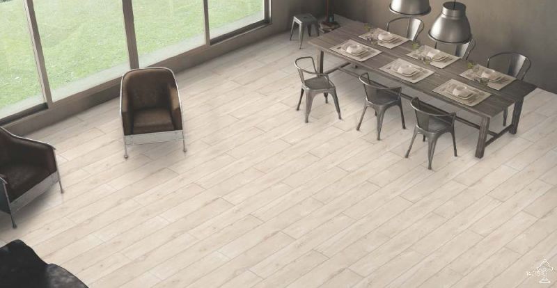 Holly Wood Beige Wooden Planks