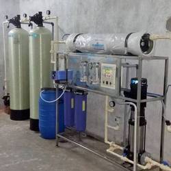 1000 LPH Package Drinking Water Plant, Voltage : 380 V