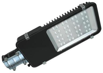 OEM Rechargeable Street Light, Certification : Iso9001;2015