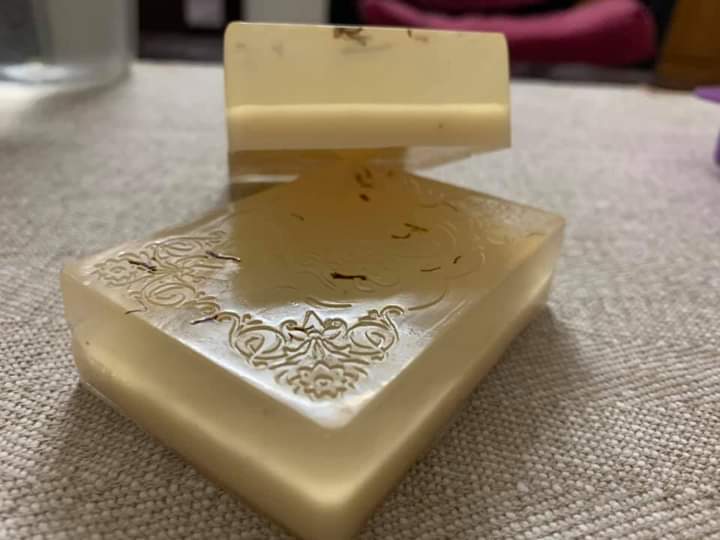  Honey Milk Saffron Soap, Color : Light Brown