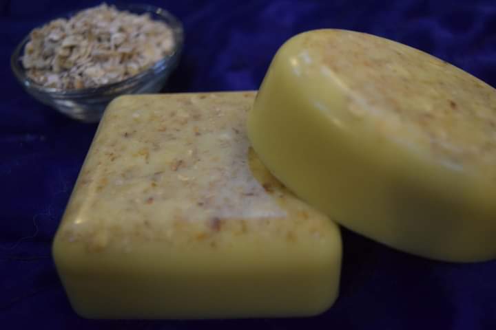 Oats Honey Soap