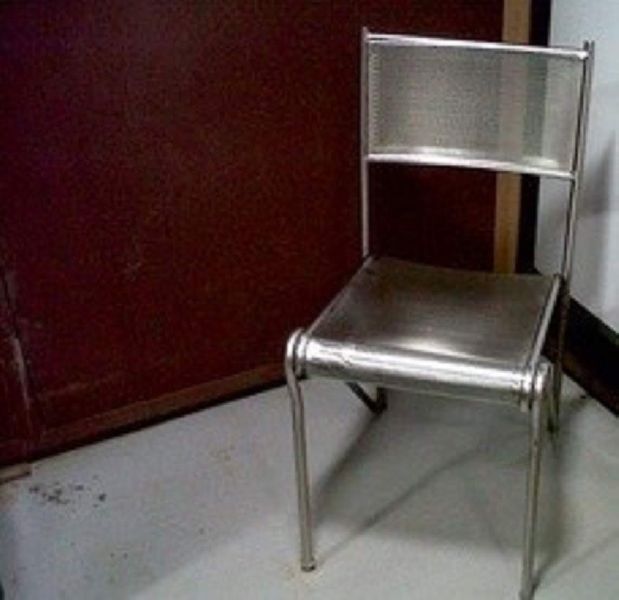 Polished Stainless steel chair, for Hospital, Feature : Comfortable, Durable, Fine Finishing, Good Quality