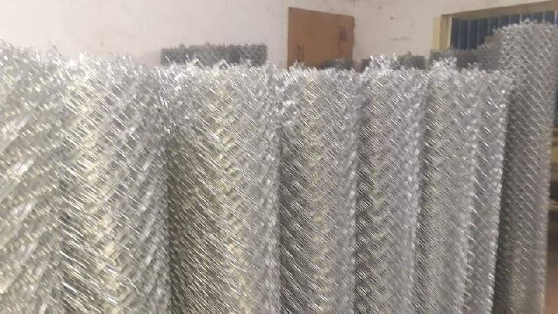 Coated PVC Chain Link Fence, for Home, Roads, Stadiums, Wire Diameter : 2-4