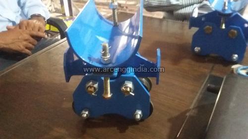 Blue Metal Crane Flat Cable Trolley, For Industrial Use, Feature : Non Breakable, Rustproof