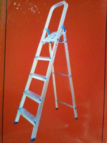 Aluminum Polished Folding Ladder, for Home, Industrial, Feature : Durable, Fine Finishing, Foldable