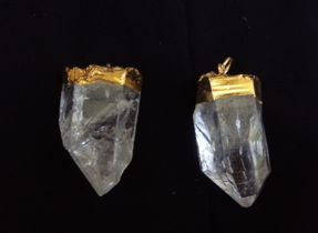 Crystal Clear Quartz Pendant, for Blood Circulation, Astrological, Specialities : Long Lasting