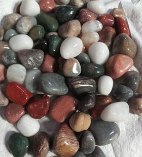 High Fancy Super Crystal Pebbles, for Gas Fitting, Feature : Shiny Look