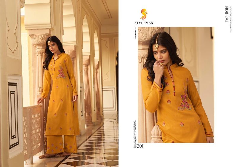 SILK kurtis leggings, Size : 38, 40, 42, 44, 46, Feature : Easy Wash at Rs  899 / Piece in Surat