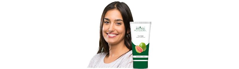 Vitamin Therapy Professional Face Scrub, for Parlour, Personal, Form : Paste
