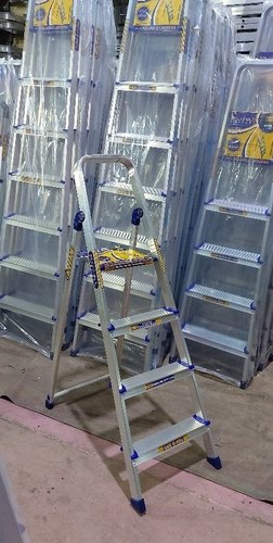 Domestic Ladder, Color : Silver