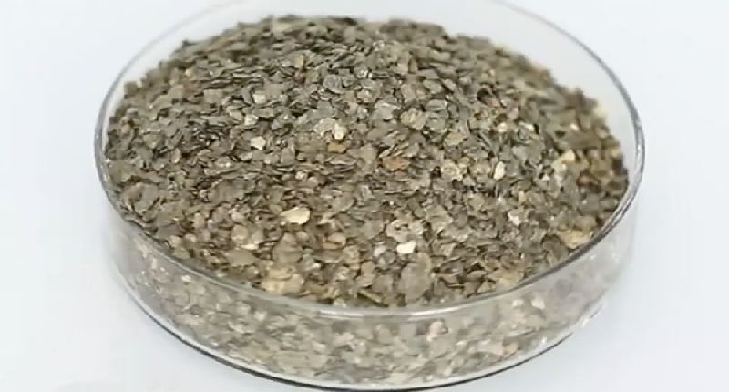 High Quality Manufacturer Raw Gold Ore Vermiculite Agriculture Expanded Vermiculite