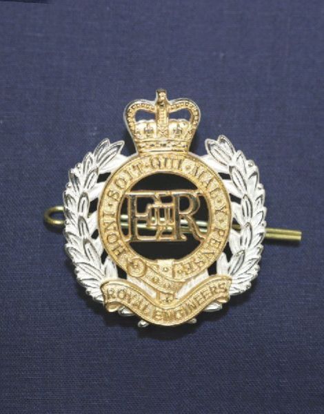 Royal Engineer Officer Cap Badge