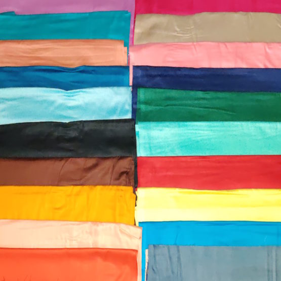 Rayon 17 Kg Plain Dyed Fabric