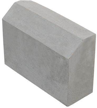 Rectangular Concrete Polished Rectangle Kerb Stone, for Flooring, Feature : Optimum Strength