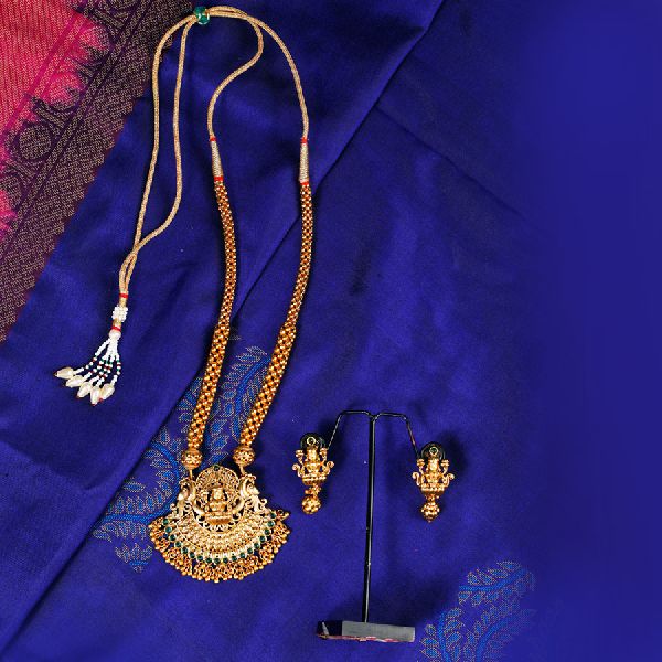 Vahida Jewels Metal Gajalakshmi Pendant Set, Packaging Type : Fabric Bag