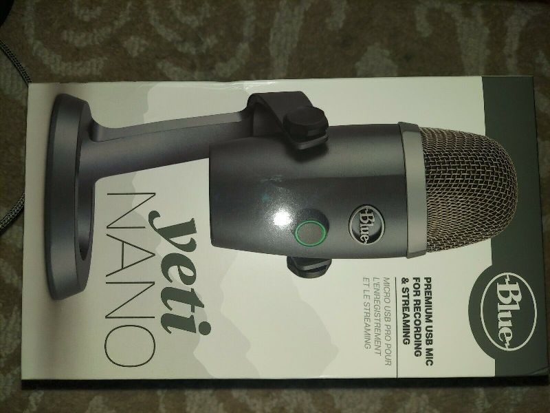 Yeti Blackout Edition USB Condenser Microphone