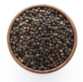 Raw Black Pepper Seeds, Grade : Superior