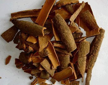 Cinnamon Bark Extract, for Medicinal, Food Additives, Form : Powder