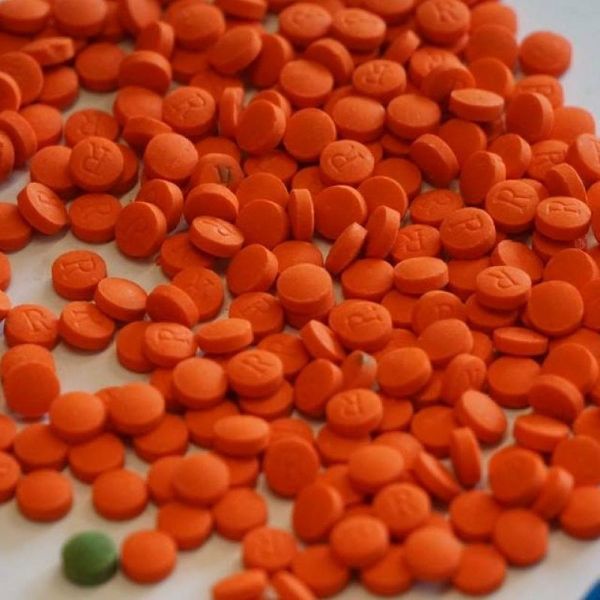 Etoricoxib Paracetamol Tablets, for Hospital, Grade Standard : Medicine Grade
