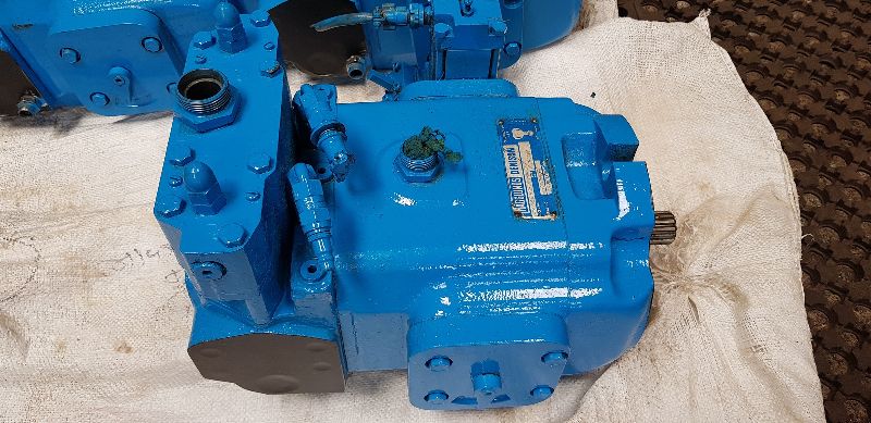 DENISON P7P 3R1A 5A2 MODEL HYDRAULIC PUMP