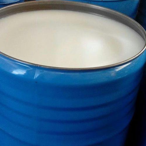 White petroleum jelly, Packaging Type : Drum