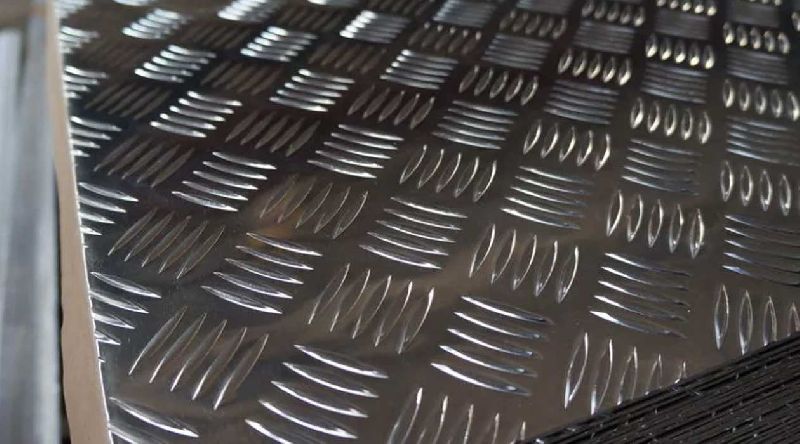 Aluminium 1070 Chequered Plates, Width : 100-2600mm