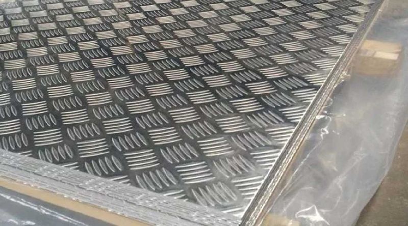 Aluminium 6063 Chequered Plates, Width : 100-2600mm