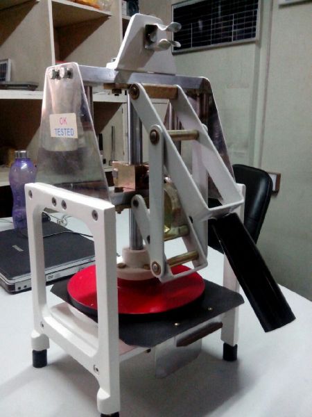 Rudra 100-500kg Menual papad making machine, Certification : Iso 9001:2008