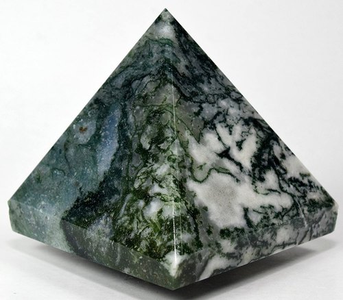Moss Agate Pyramid, Color : Green