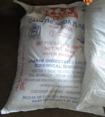 Caustic Soda Flakes