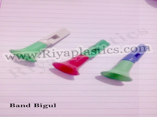 Plastic Band Bigul Whistle, Color : Multicolor