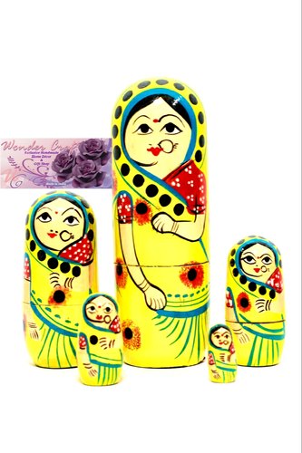 Wooden Yellow Happy Family, for Showpieces/ Decoration