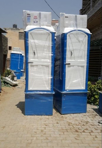 Rectangular FRP Portable Bio Toilet, Size : 3'(L) X 3.5'(W) X 7'(H)