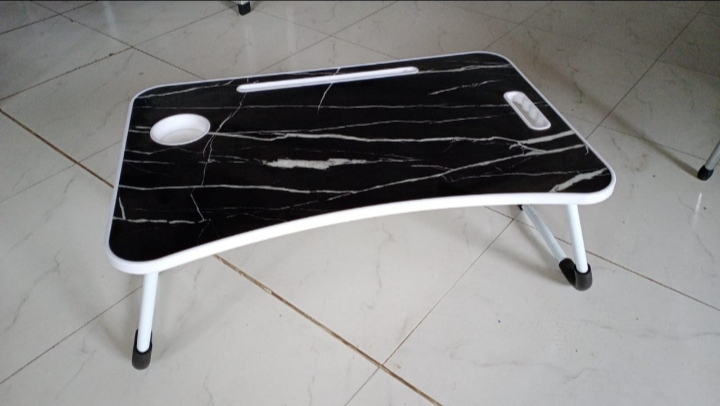 Laptop Table, Feature : Fine Finishing, Perfect Shape